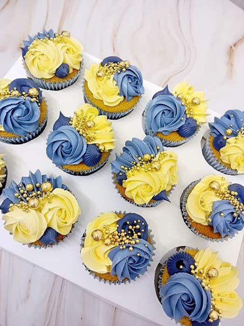 cupcakes-cakesickles-9-kireth-ai