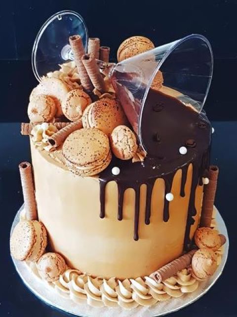 celeabration-cakes-7